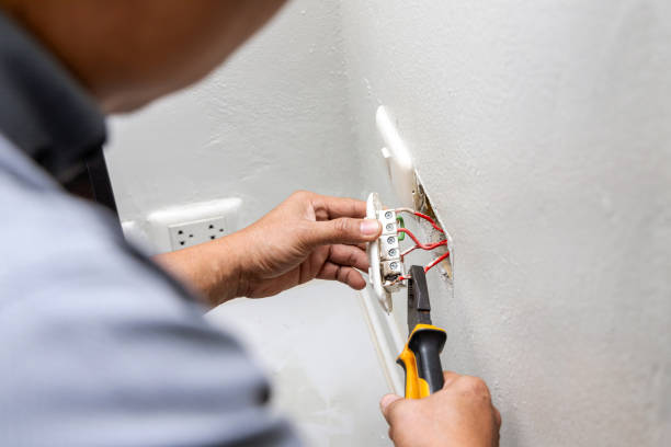 Best Affordable Emergency Electrician  in Tidmore Bend, AL